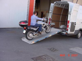 MOTOSİKLET  RAMPASI